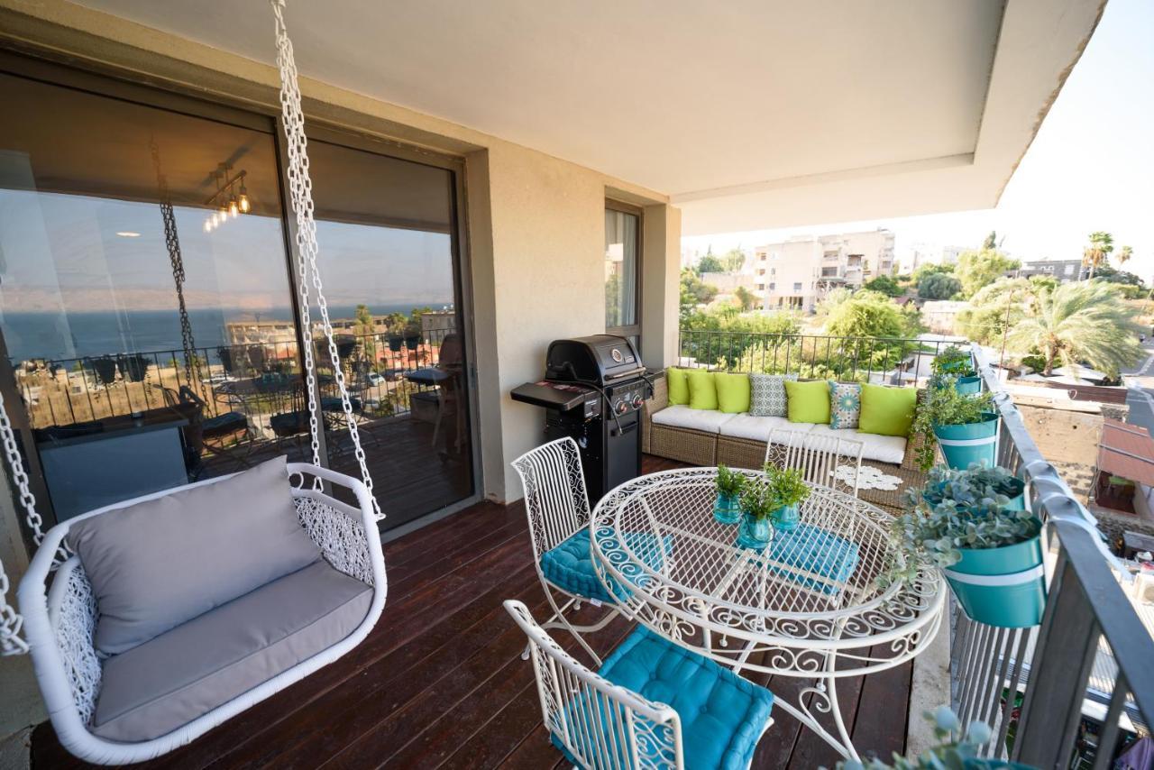 Yalarent Migdalor Boutique Apartments With Sea Views Tiberias Exteriör bild