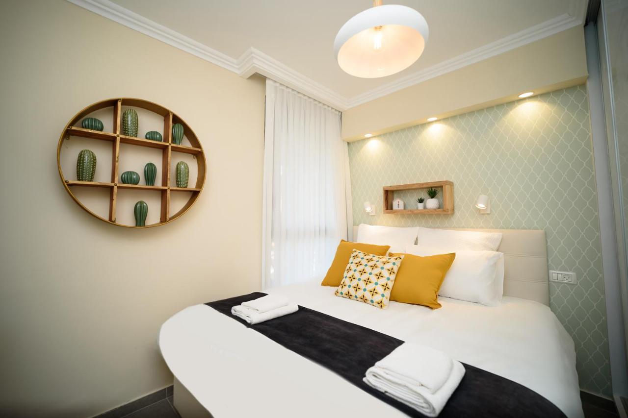 Yalarent Migdalor Boutique Apartments With Sea Views Tiberias Exteriör bild