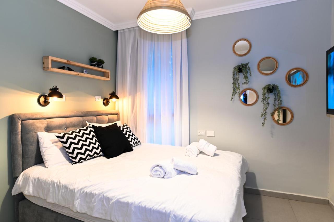 Yalarent Migdalor Boutique Apartments With Sea Views Tiberias Exteriör bild