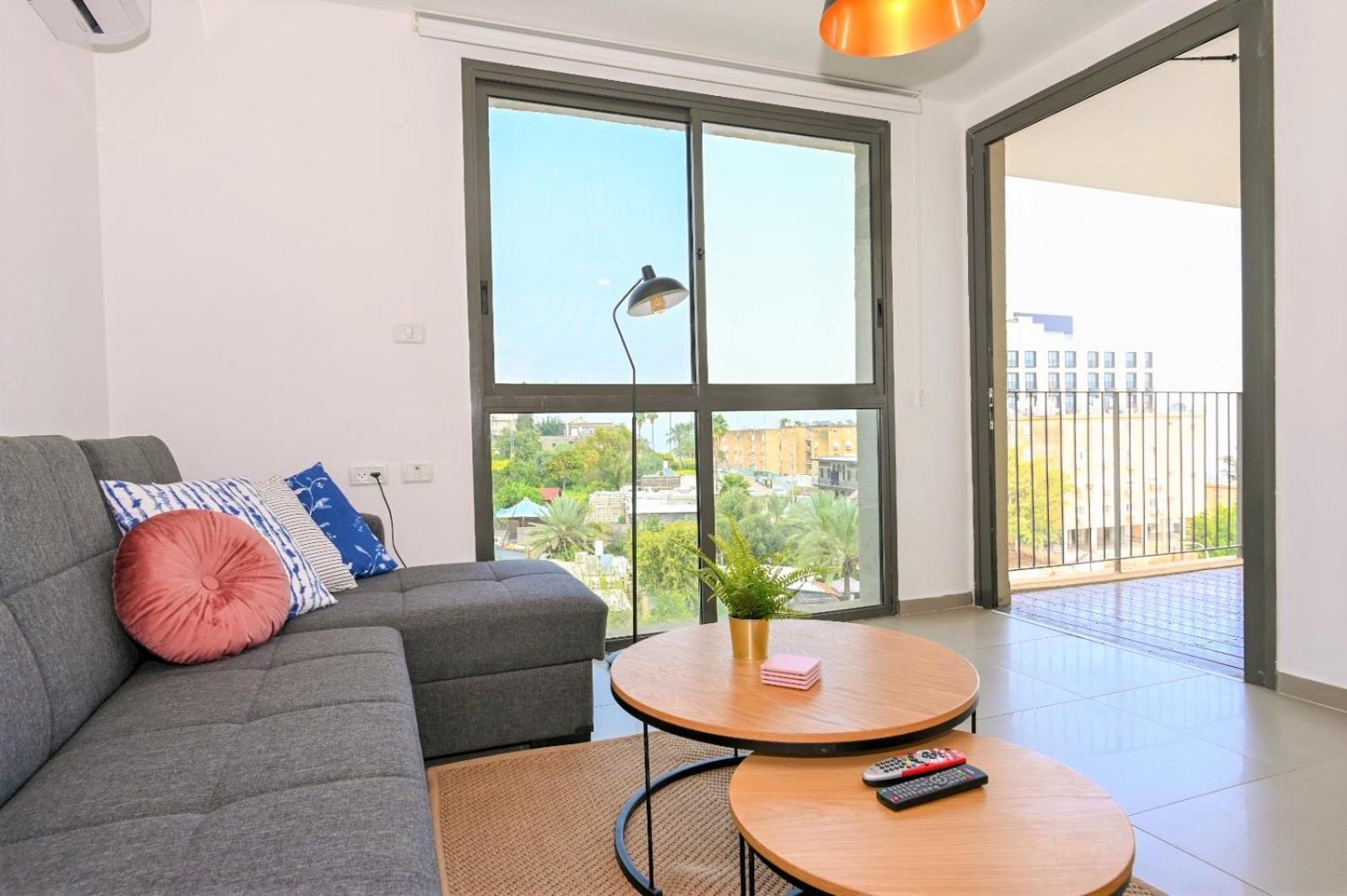 Yalarent Migdalor Boutique Apartments With Sea Views Tiberias Exteriör bild