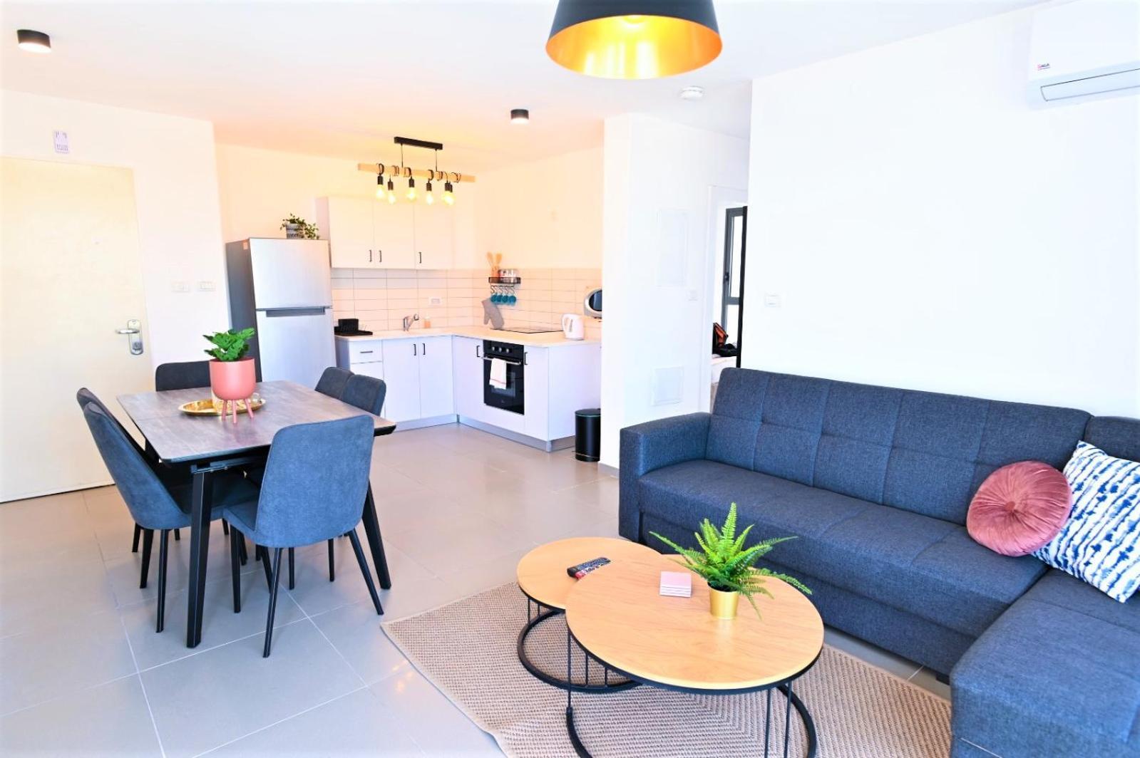 Yalarent Migdalor Boutique Apartments With Sea Views Tiberias Exteriör bild