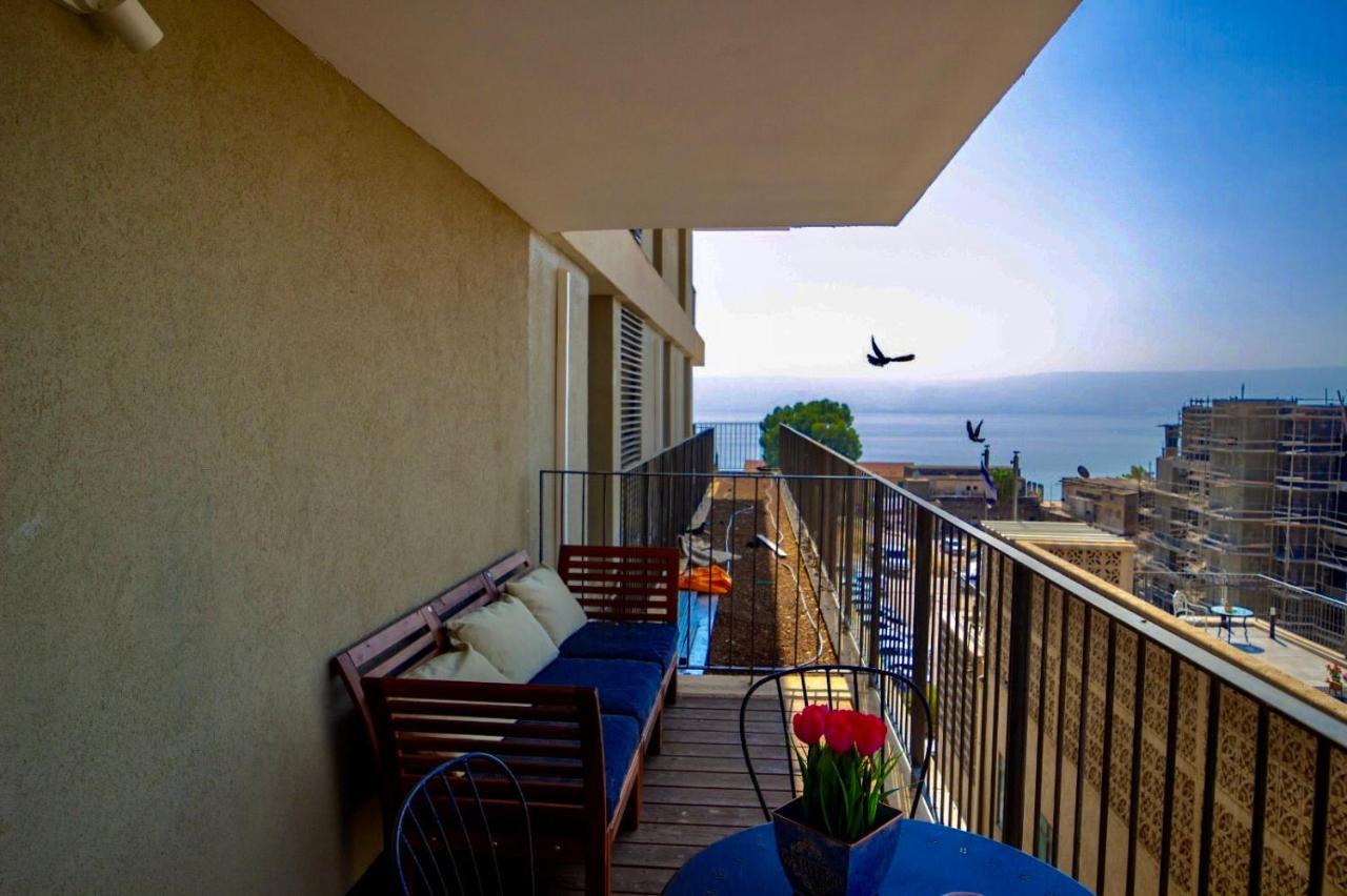 Yalarent Migdalor Boutique Apartments With Sea Views Tiberias Exteriör bild